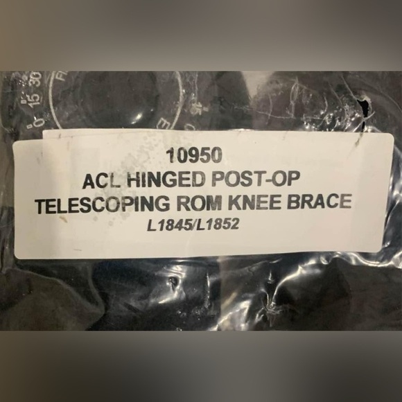New ACL Hinged Post- Op Telescoping ROM Knee Brace - Picture 2 of 4